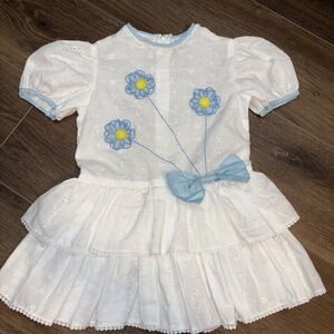 Vintage Allison Ann Girls Dress Size 4 Eyelet Flower Ruffle Dress